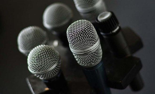 Nejlepší mikrofony pro karaoke